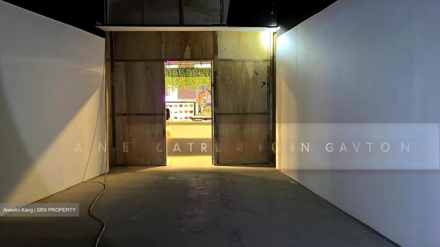 Cathay Cineleisure Orchard (D9), Retail #535243821